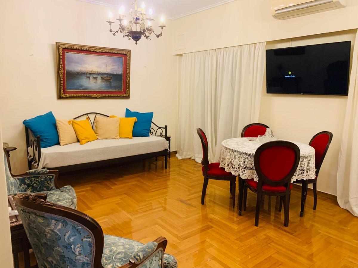 Athina Apartments Atene Esterno foto